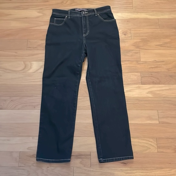 Gloria Vanderbilt | Amanda Women’s Jeans | Tapered Stretch |Dark Wash | size 12P - Picture 2 of 5